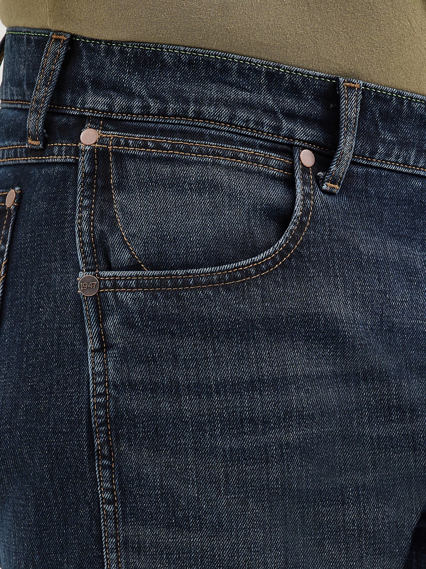 Men's Straight Fit Dark Blue Black Jean DL4363