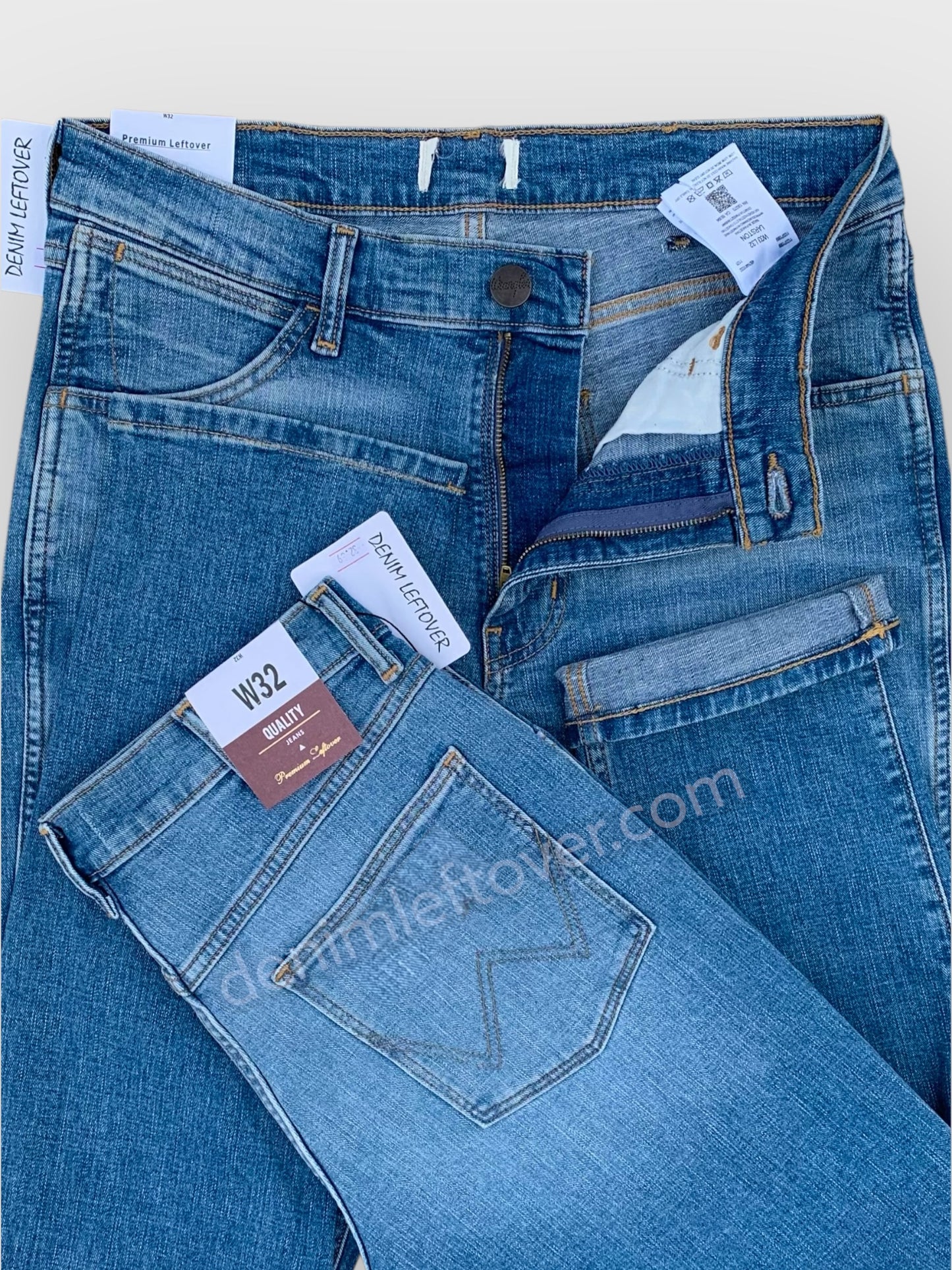 Men's Slim Fit Light Blue Jean DL4391