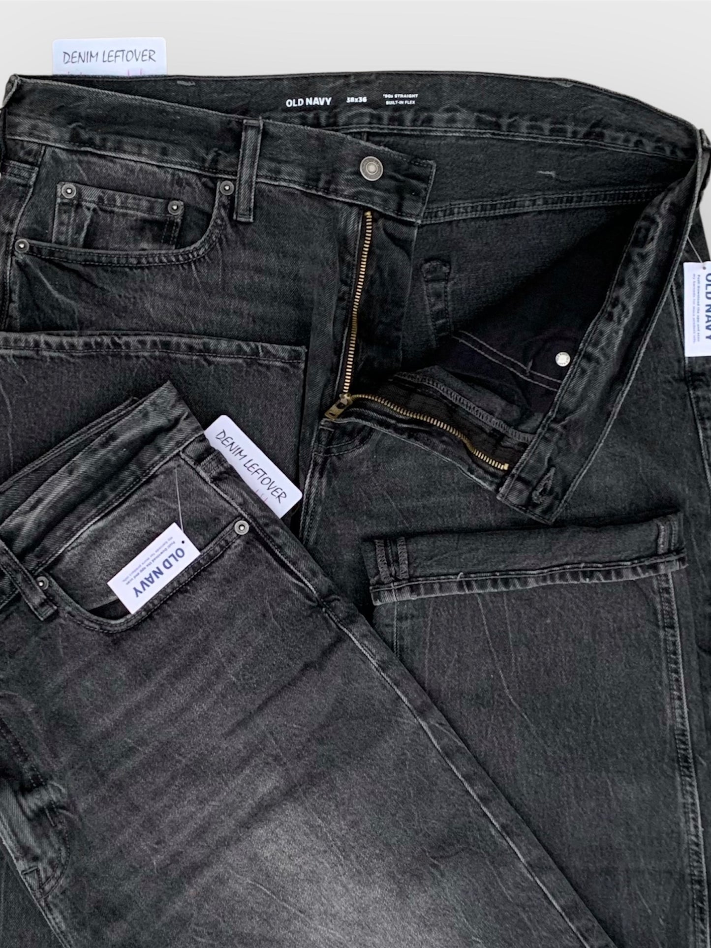 Men's Straight Fit Dark Grey Jean DL4368