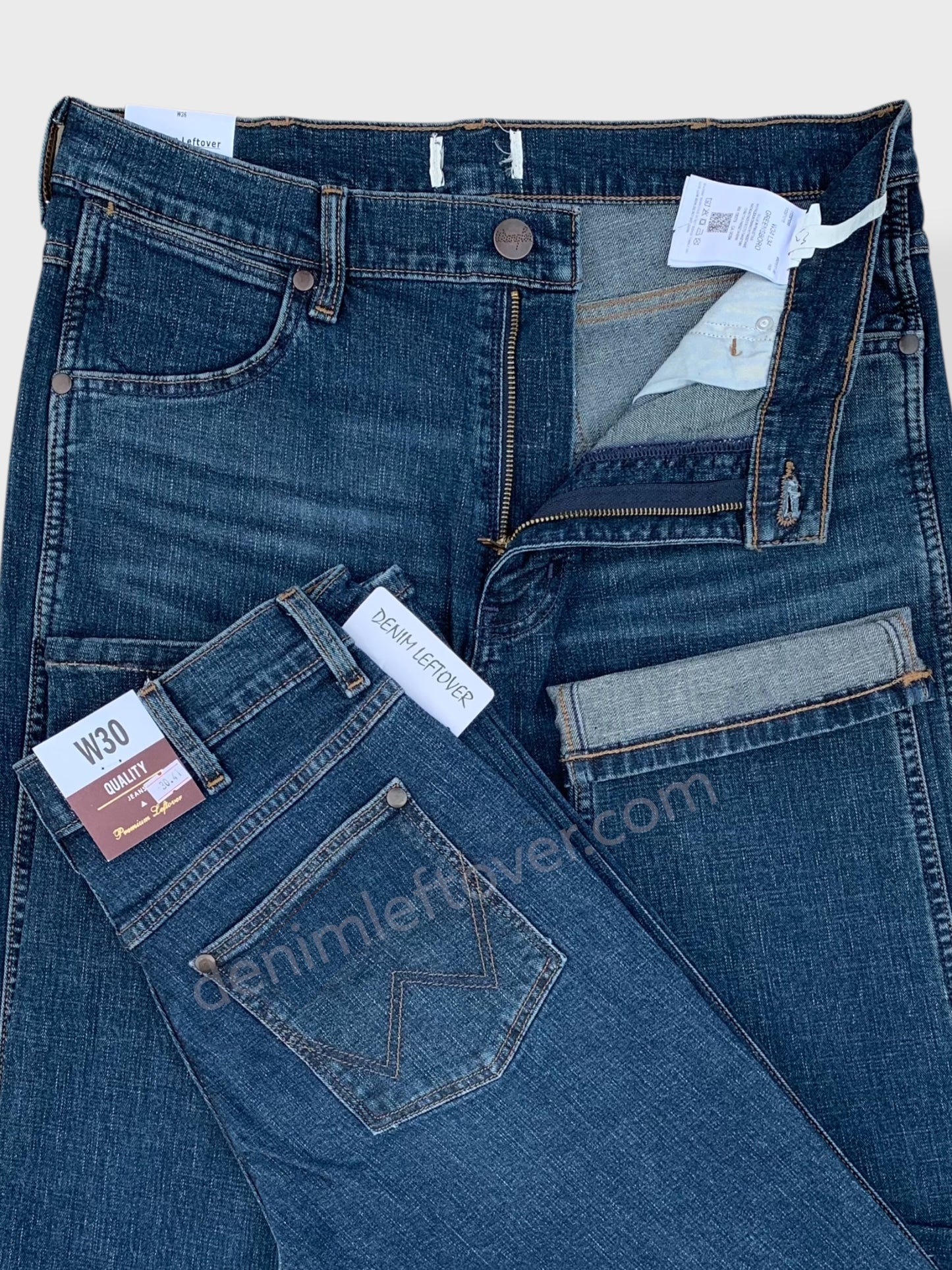 Men's Straight Fit Dark Blue Jean DL4390