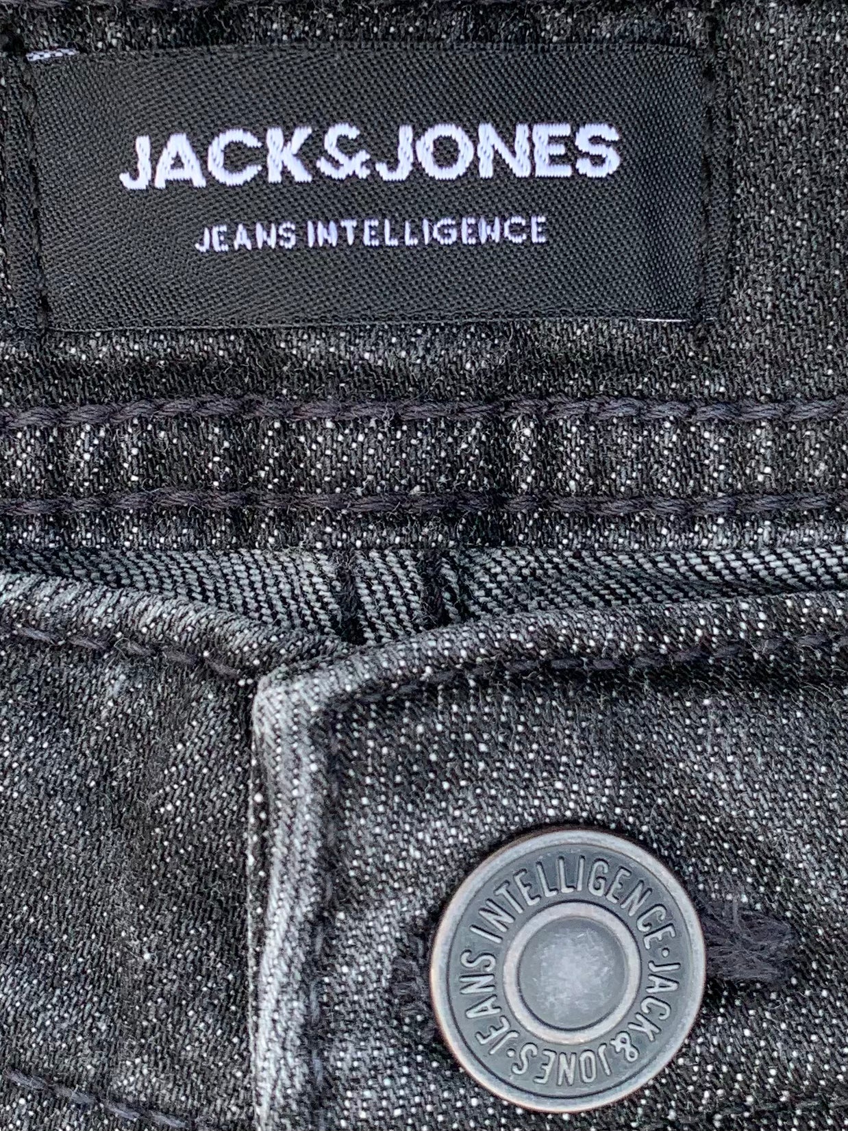 Men's Straight Fit Dark Grey Jean DL4367