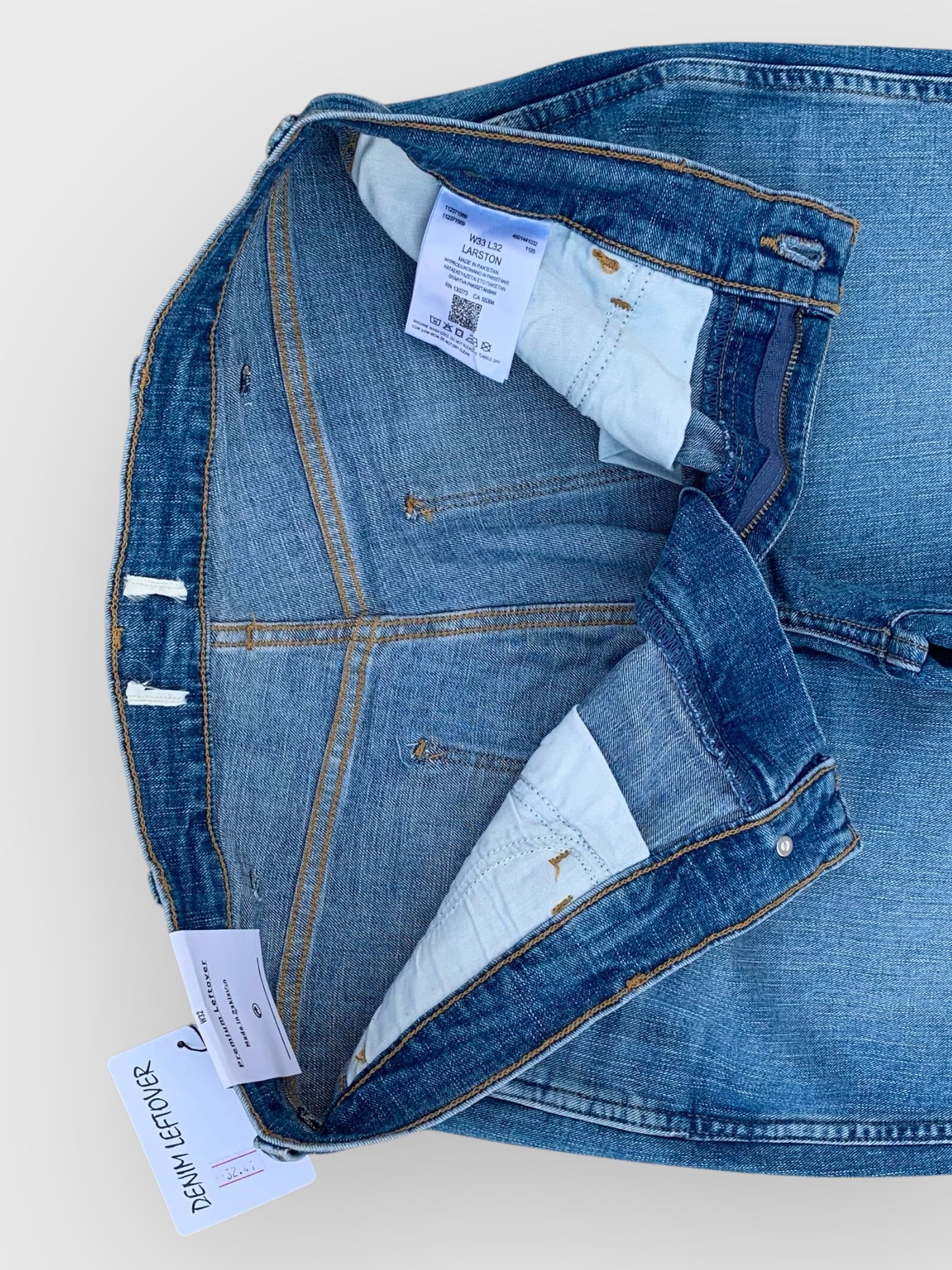 Men's Regular Fit Light Blue Jean DL4372