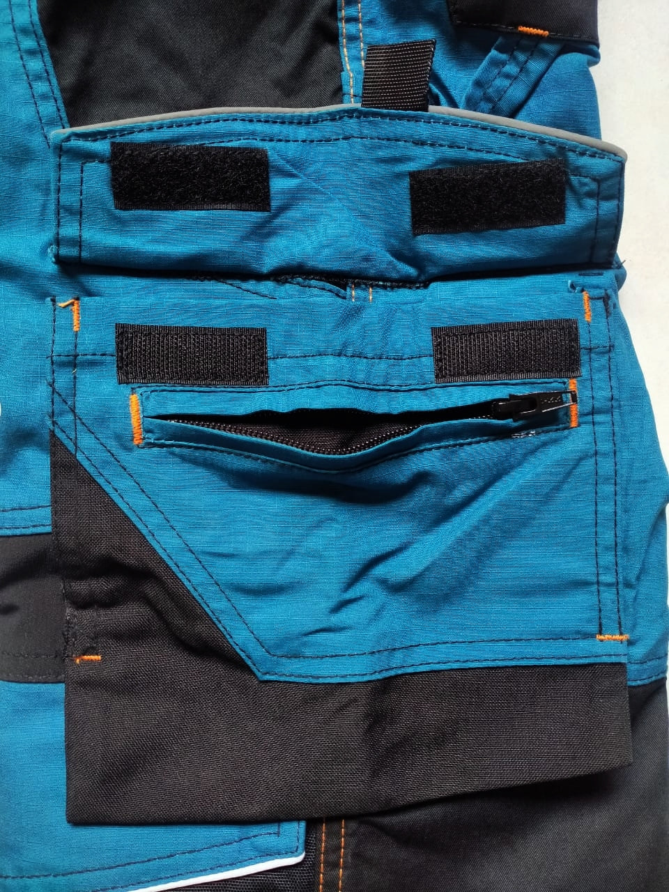 Stylish 8 Pockets Straight Fit Trouser DLT4005