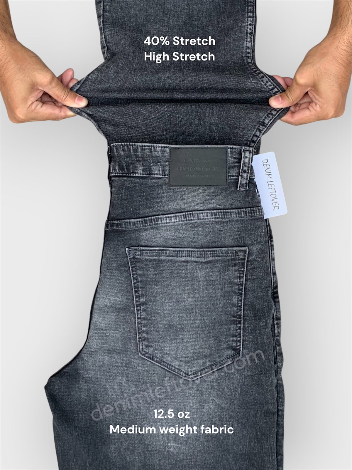 Men's Straight Fit Diamond Black Denim Jean DL4489