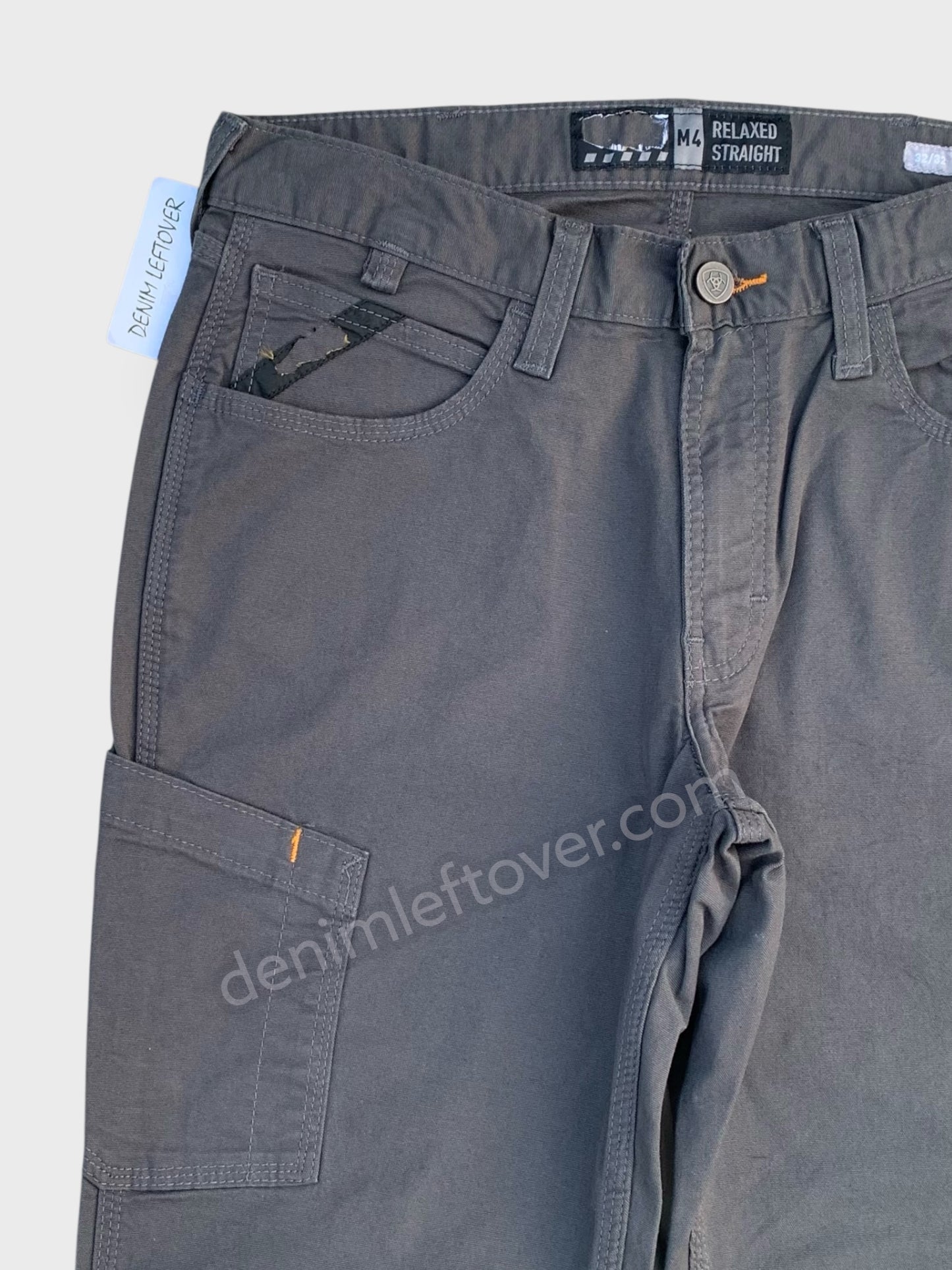 Men's Relaxed Fit Dark Grey Cotton Pant DL4426