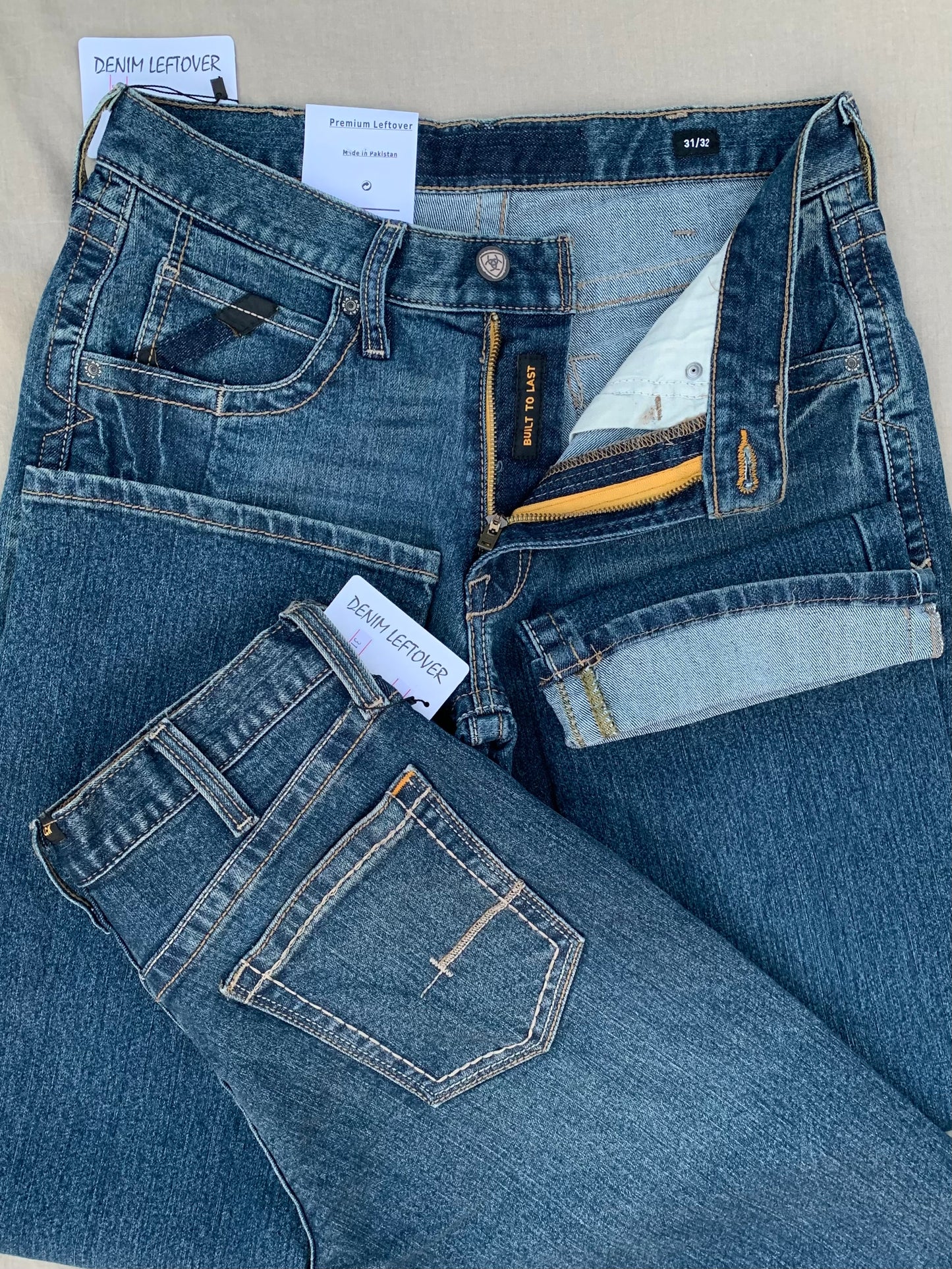 Men's Relaxed Bootcut Fit Tinted Blue Jean DL4465
