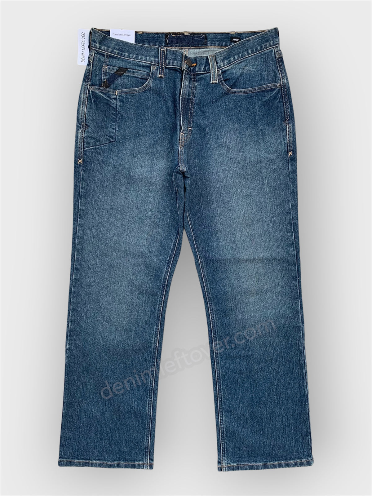 Men's Relaxed Bootcut Fit Tinted Blue Jean DL4487 (Minor Fault)