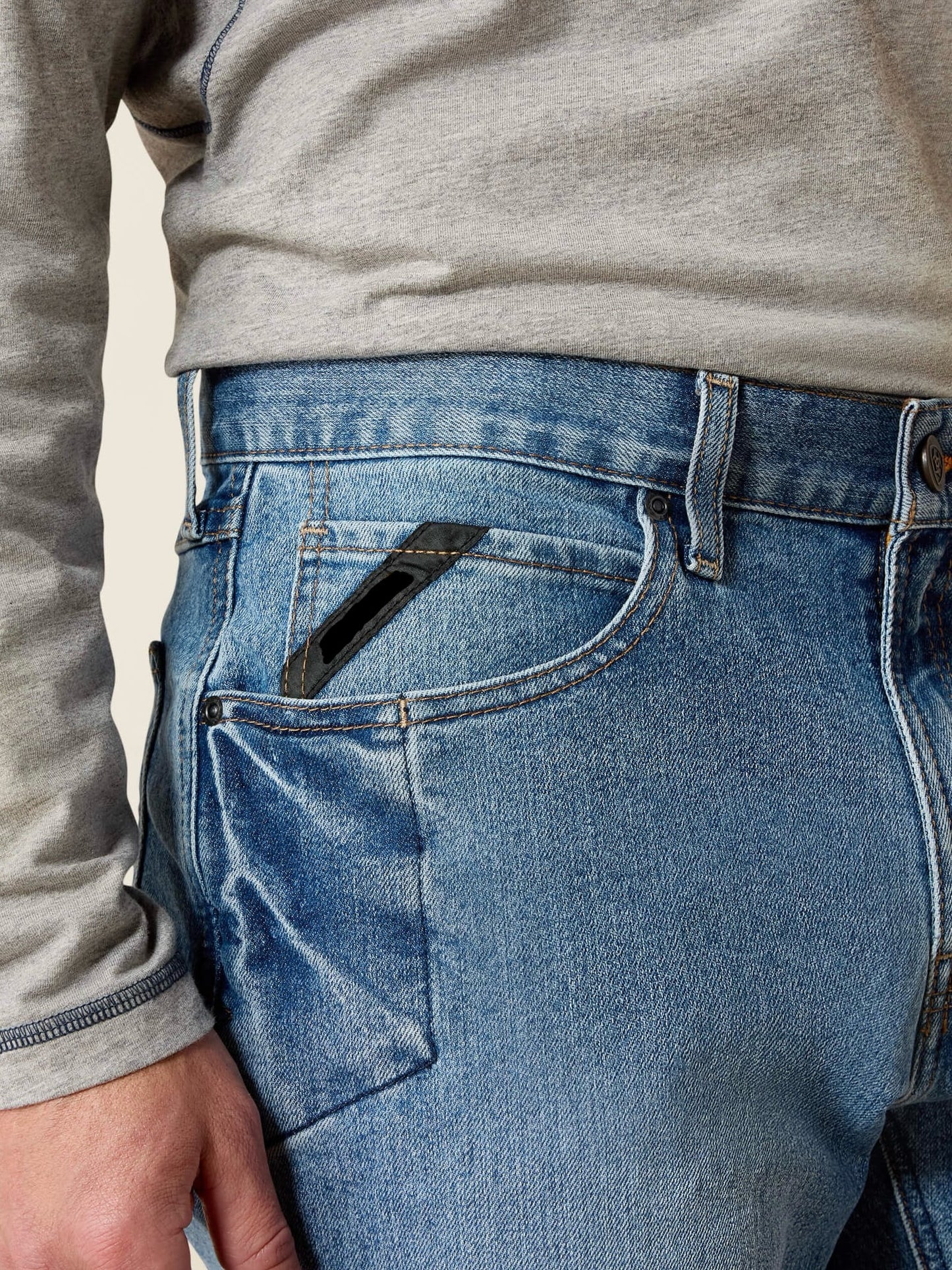 Men's Relaxed Bootcut Fit Light Blue Jean DL4433