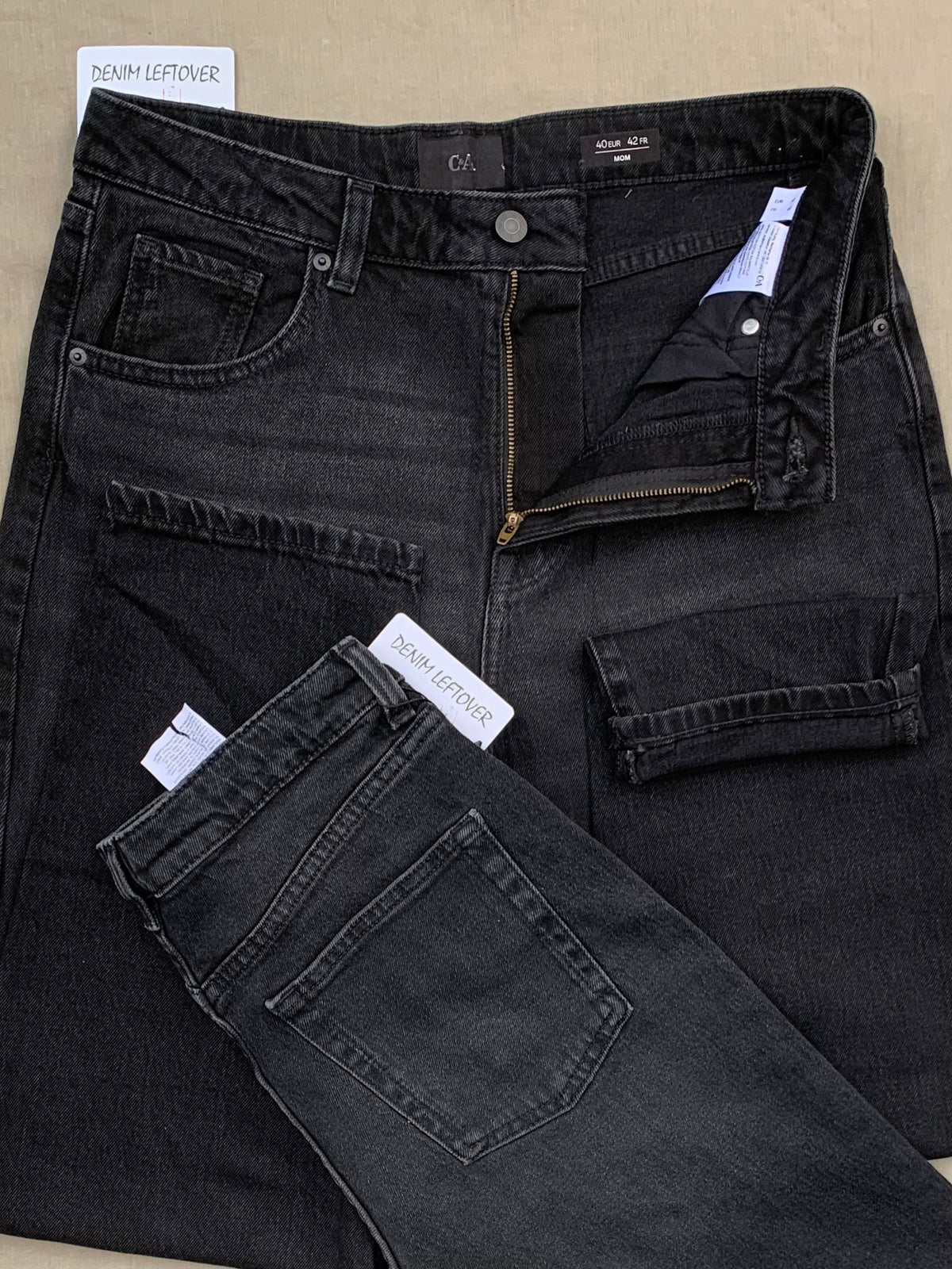 Women's Mom Fit Diamond Black Jean DLW399 (Minor Fault)