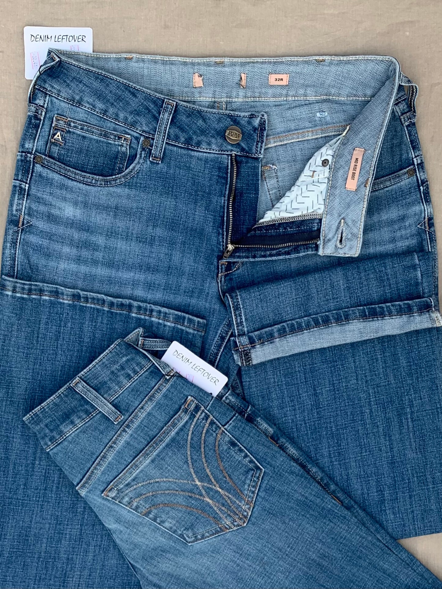 Women's Slim Bootcut Fit Medium Blue Jean DLW383