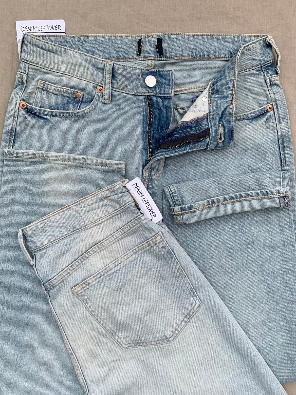 Men's Straight Fit Super Light Denim Jean DL4494