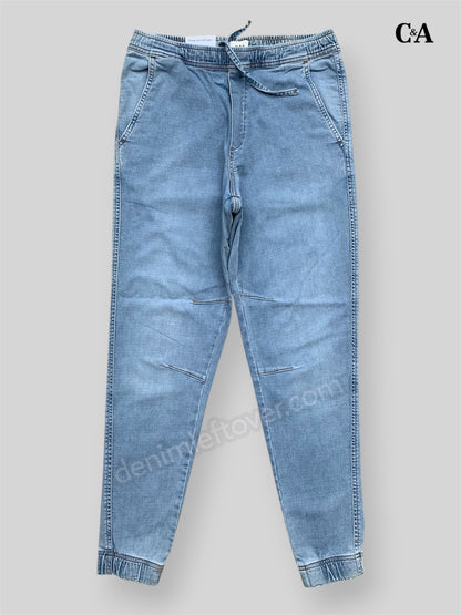 Men's Slim Fit Light Blue Jogger Jean DL4476