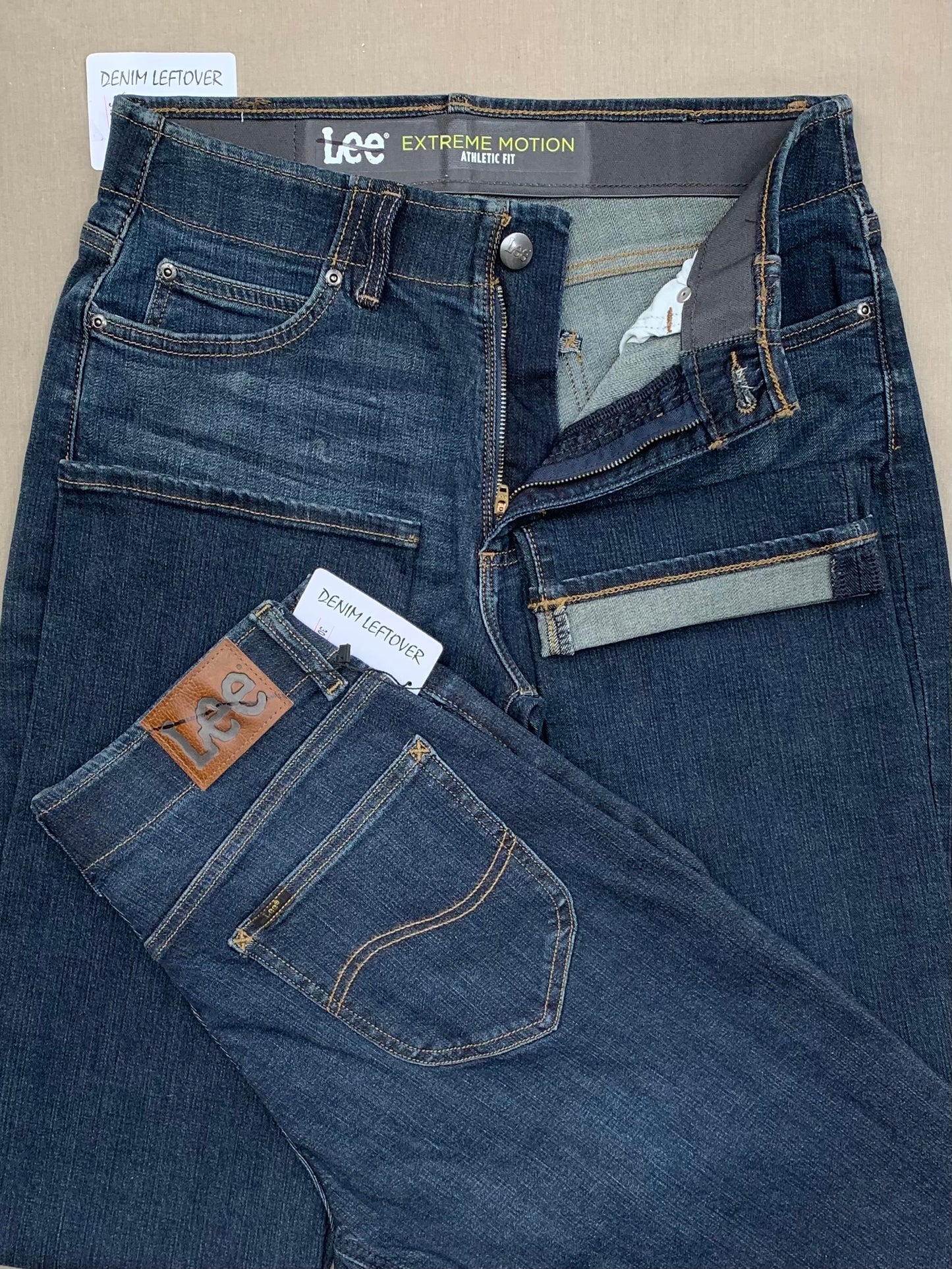 Men's Straight Taper Fit Dark Blue Jean DL4471 (Minor Fault)