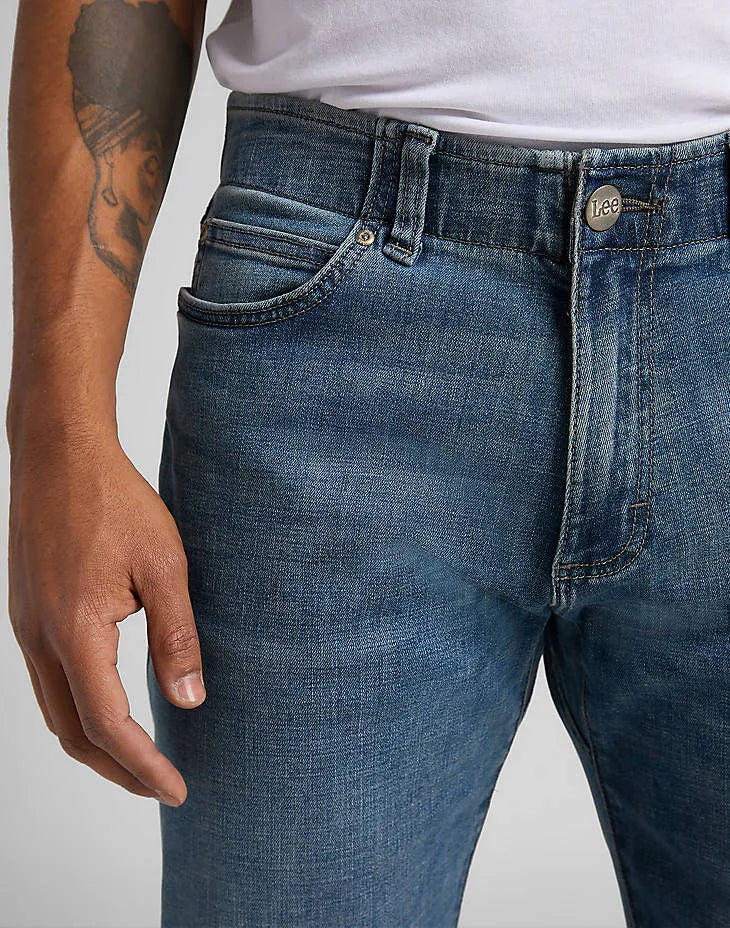 Men's Straight Fit Medium Blue Jean DL4435