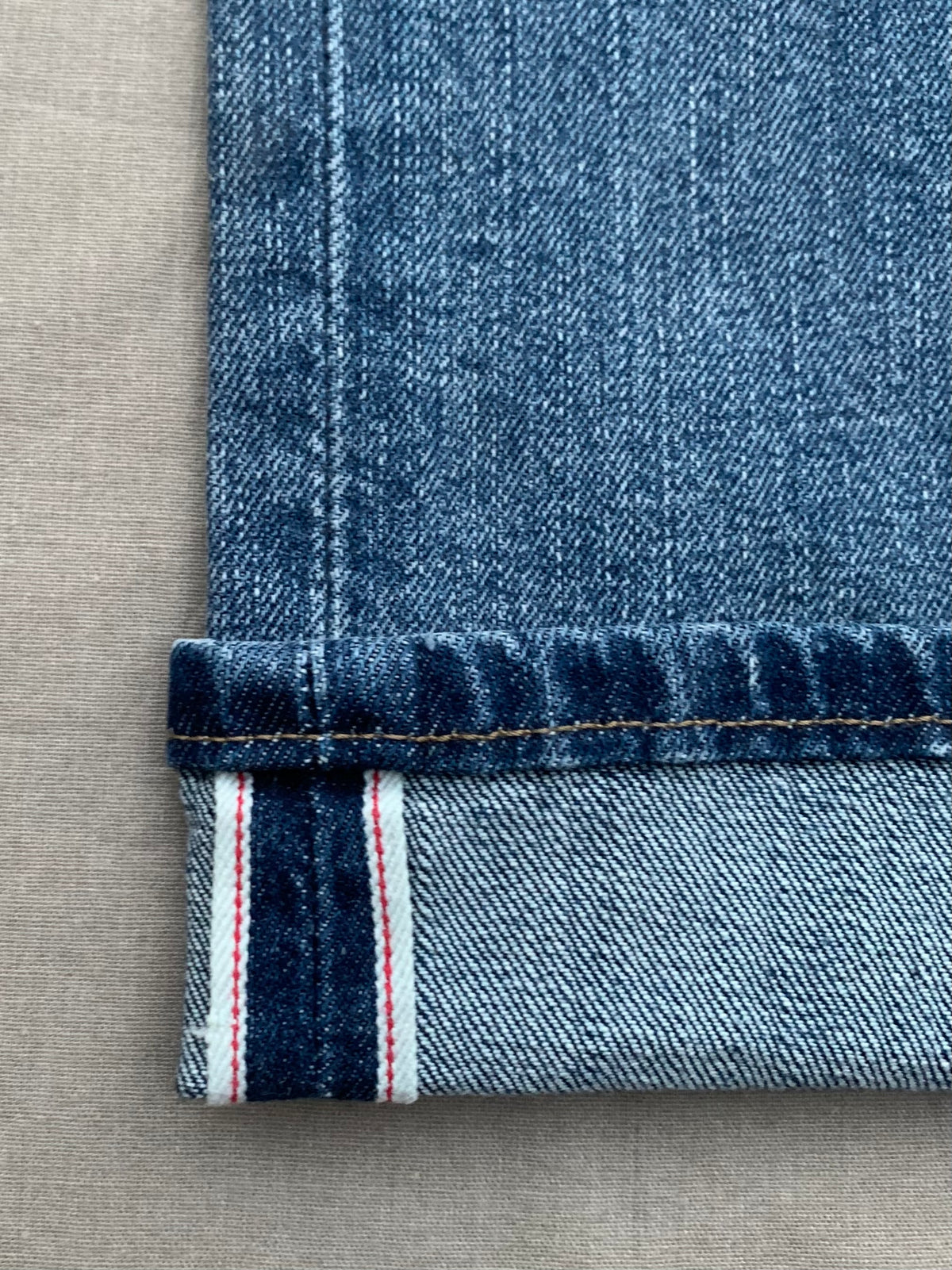 Men's Straight Fit Light Blue Selvedge Denim Jean DL4475
