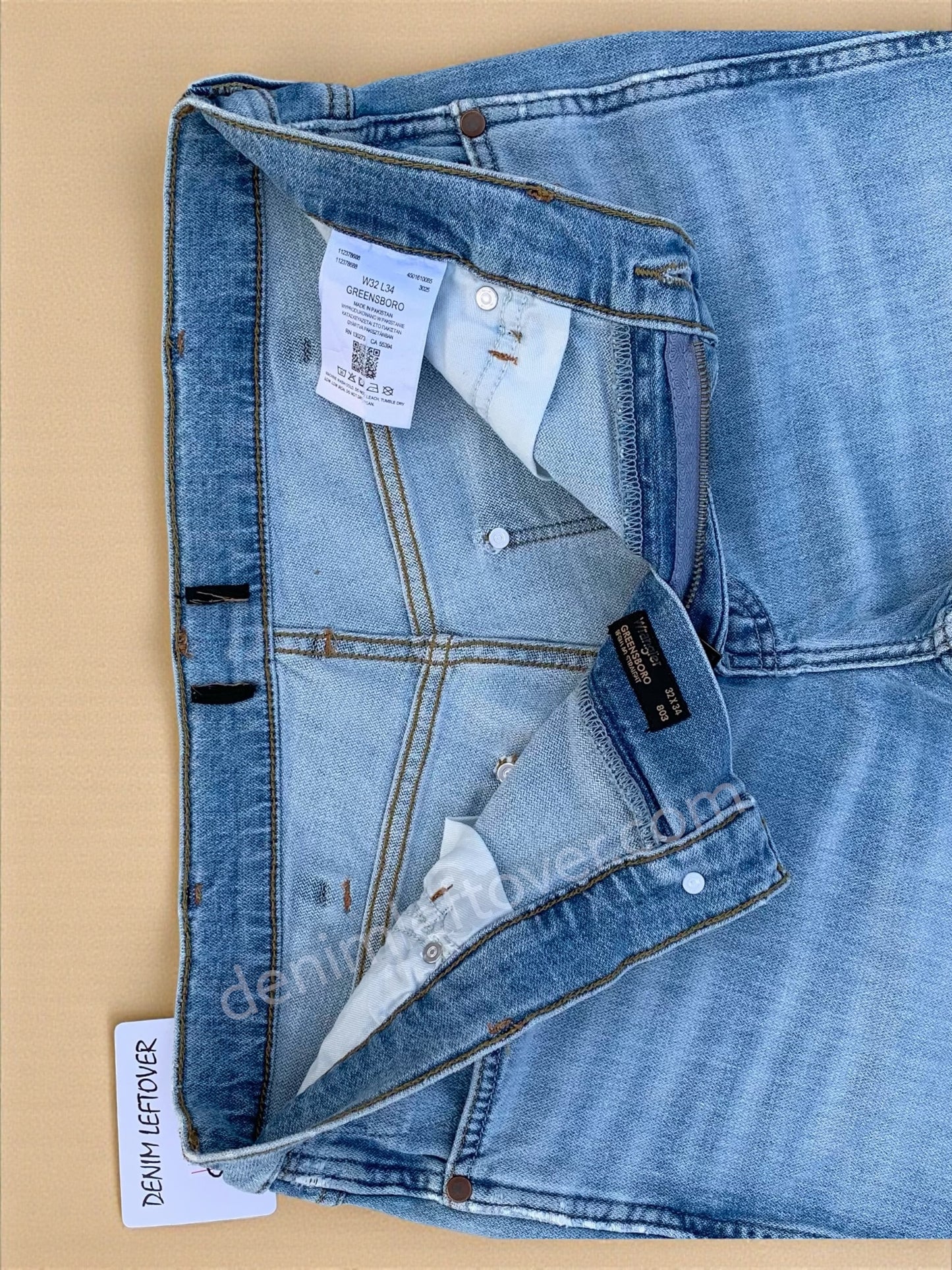 Men's Regular Fit Light Blue Jean DL4408