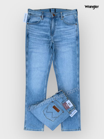 Men's Regular Fit Light Blue Jean DL4445