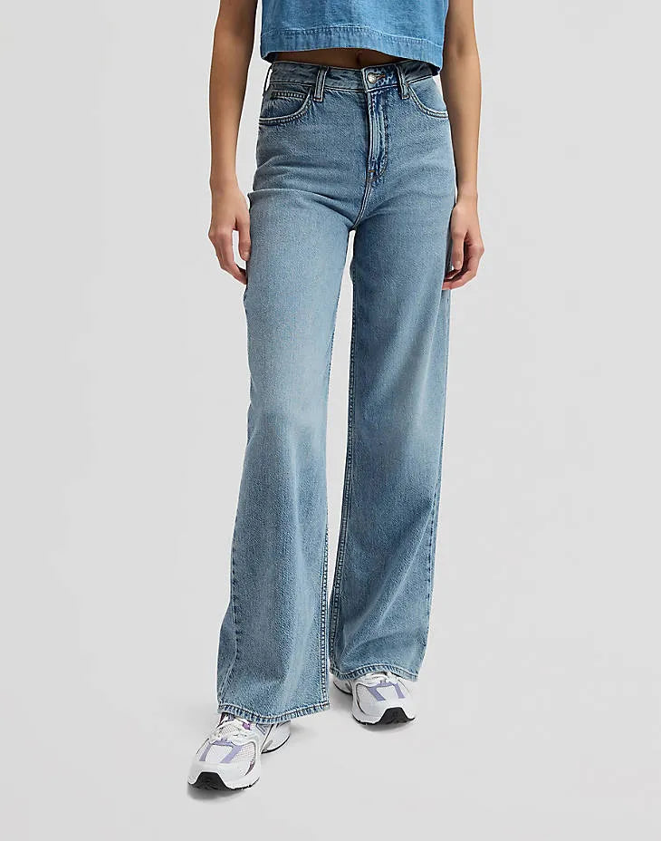 Women's Flare Wide Leg Jean DLW381
