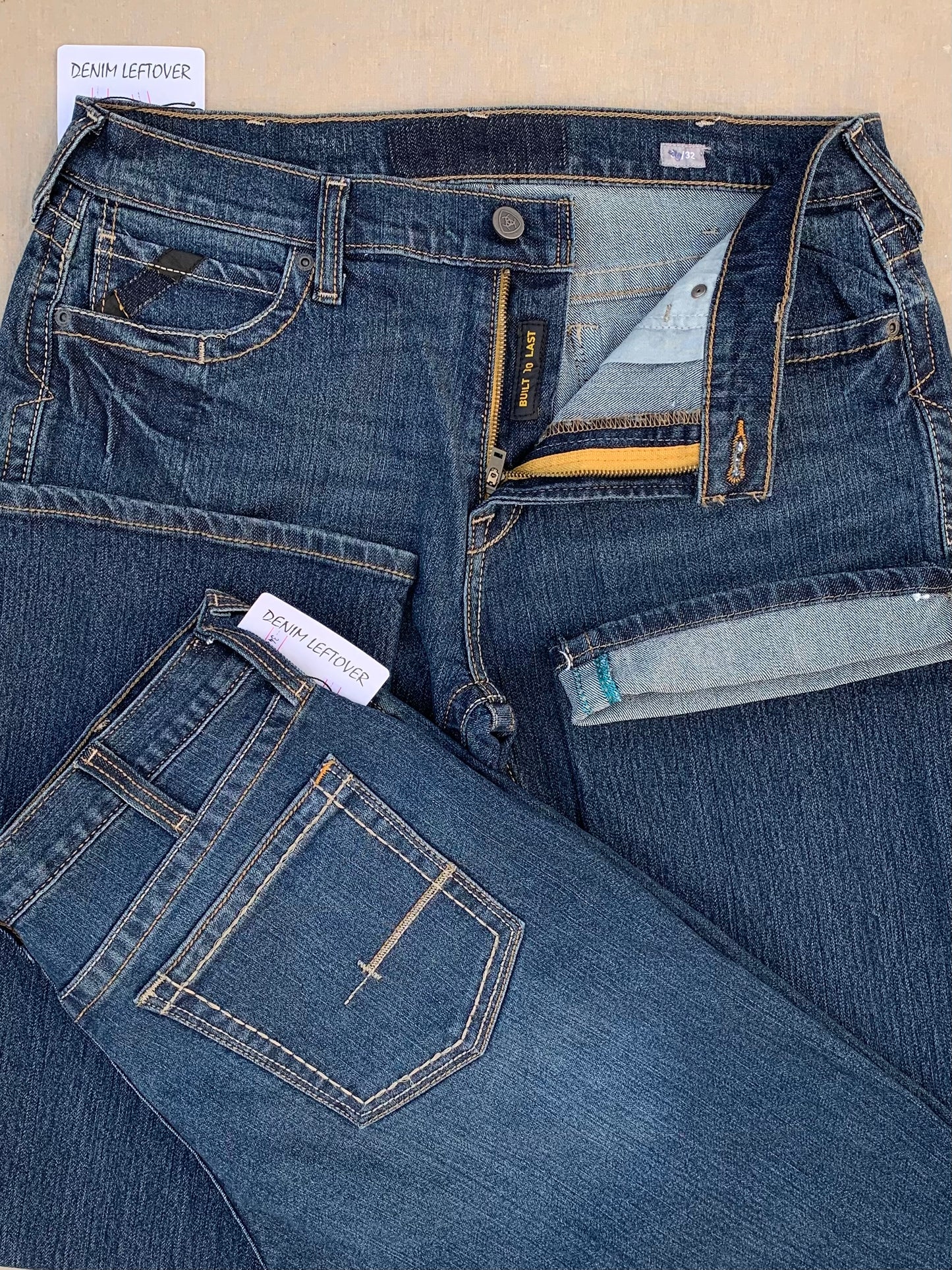 Men's Relaxed Bootcut Fit Dark Blue Jean DL4438