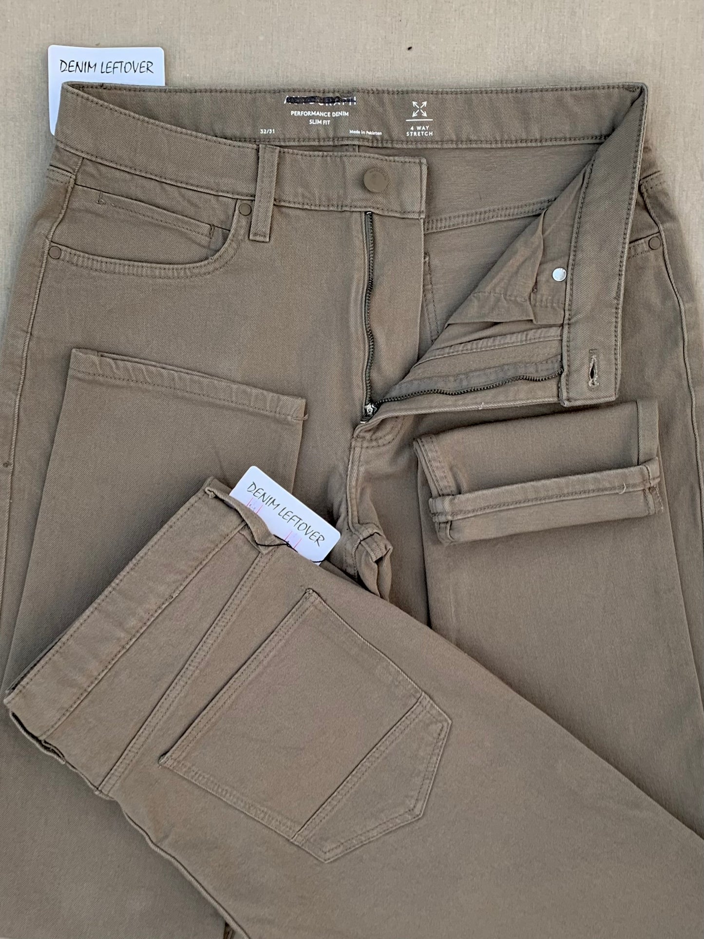 Men's Slim Fit Brown Jean DL4437