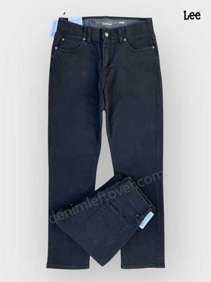 Men's Straight Taper Fit Diamond Black Jean DL4421