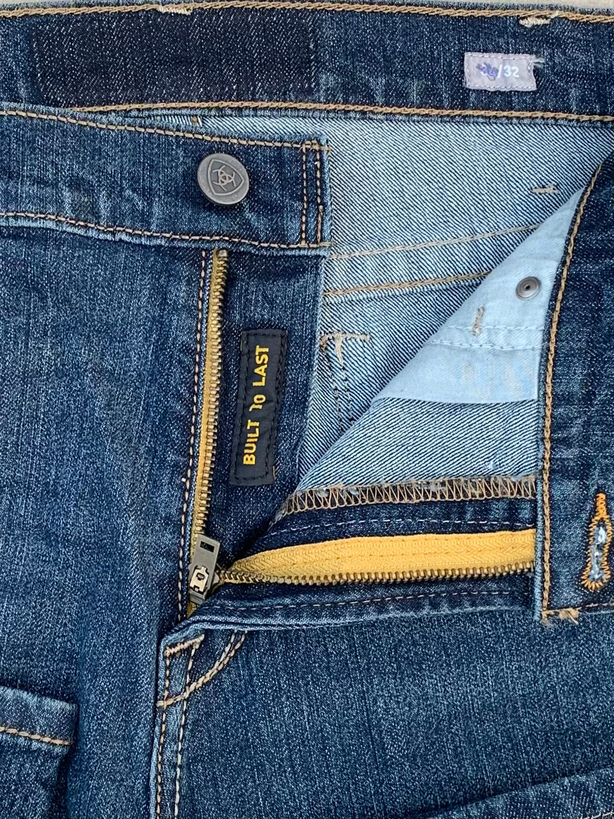 Men's Relaxed Bootcut Fit Dark Blue Jean DL4438