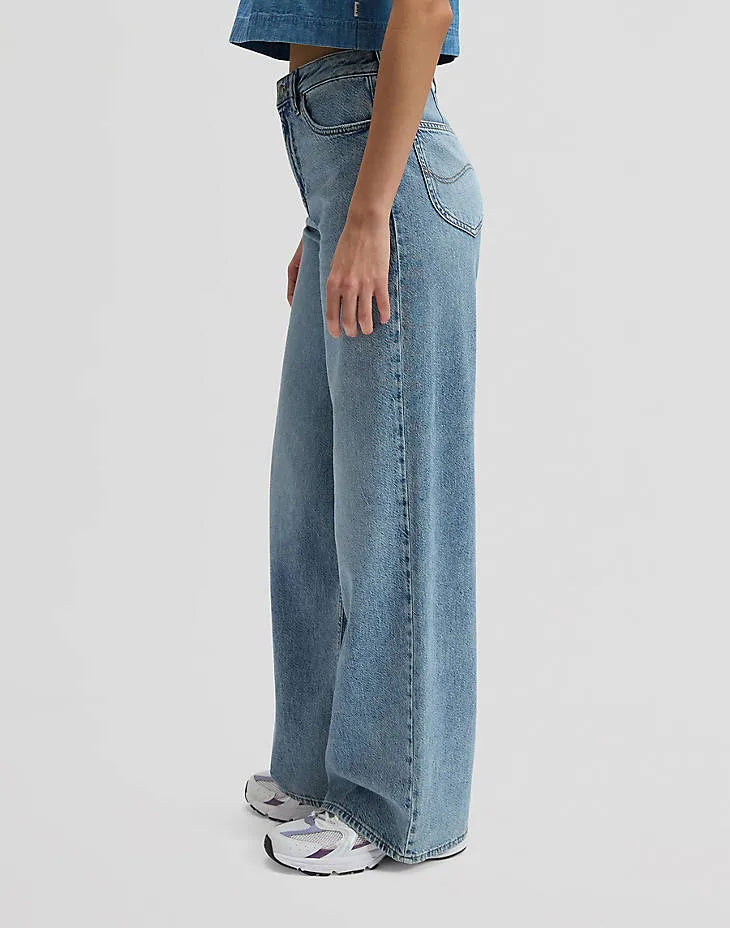 Women's Flare Wide Leg Jean DLW381