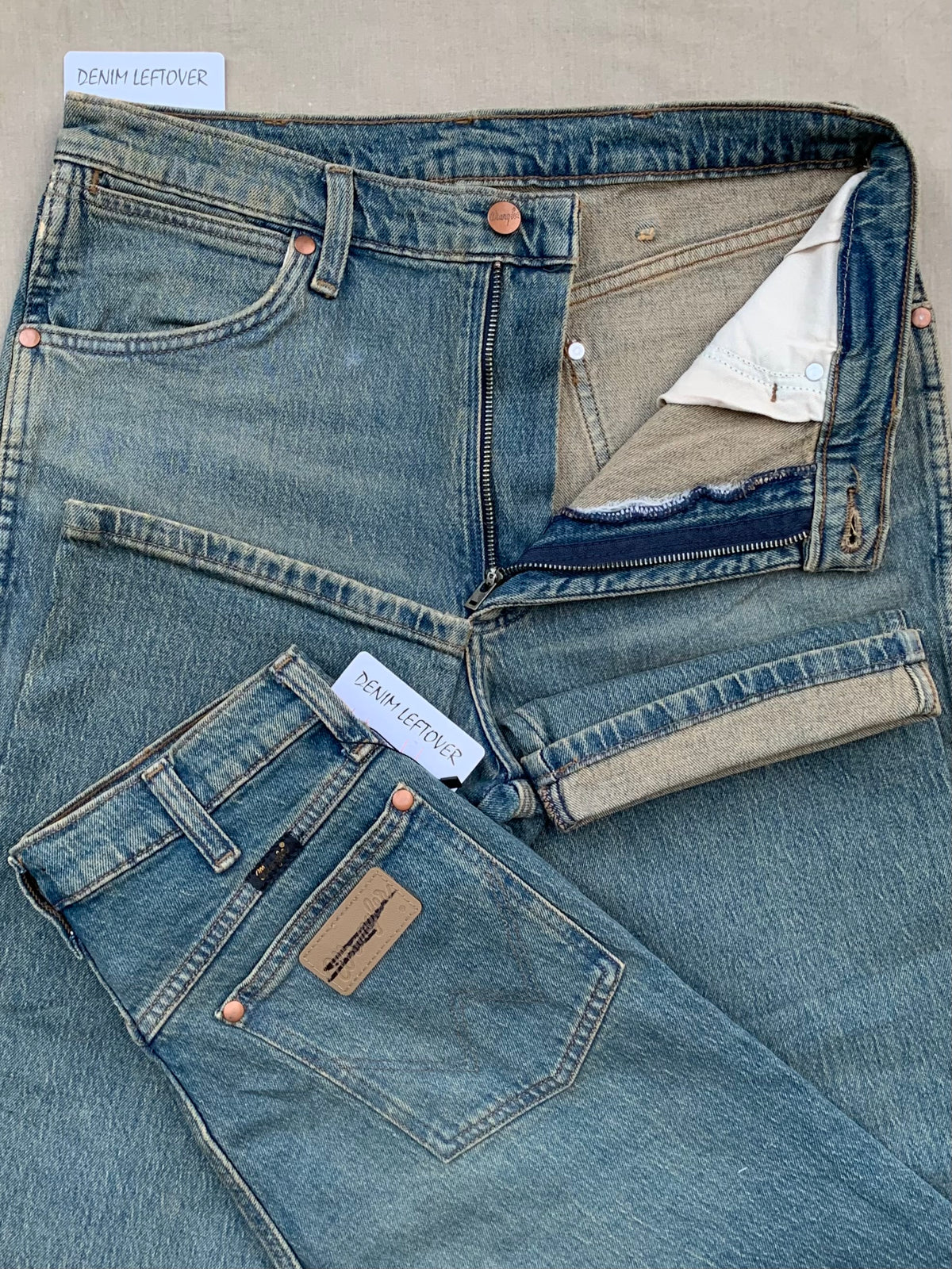 Men's Straight Bootcut Fit Tinted Denim Jean DL4485 (Minor Fault)