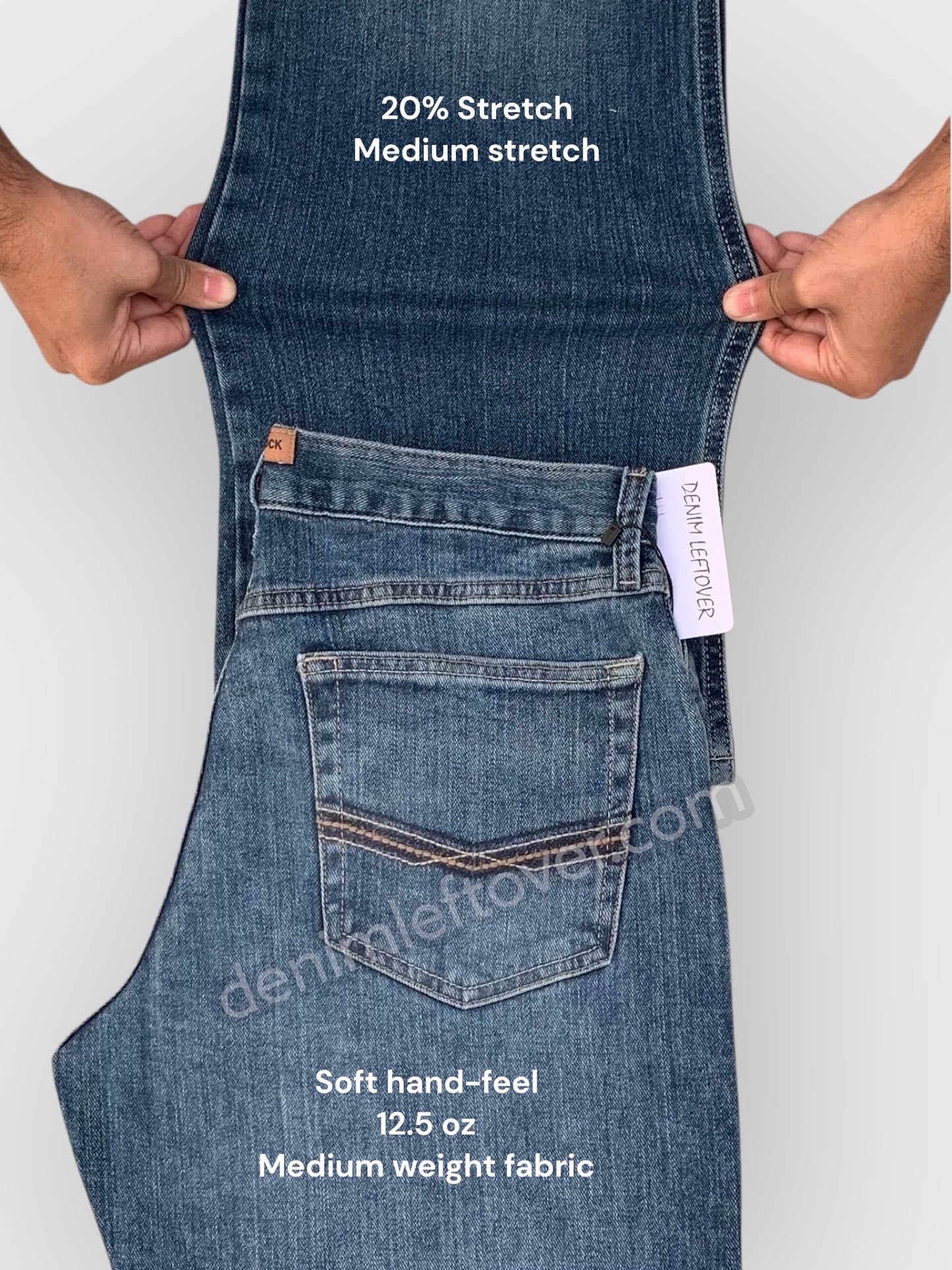 Men's Relaxed Bootcut Fit Medium Blue Jean DL4417