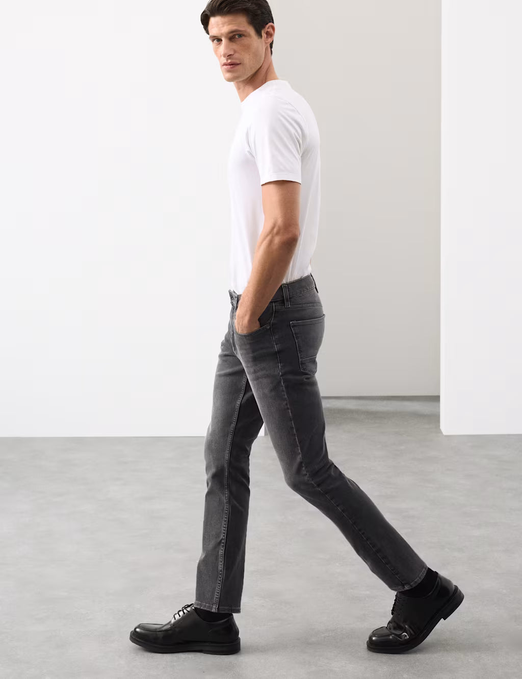 Men's Slim Fit Grey Denim Jean DL4462