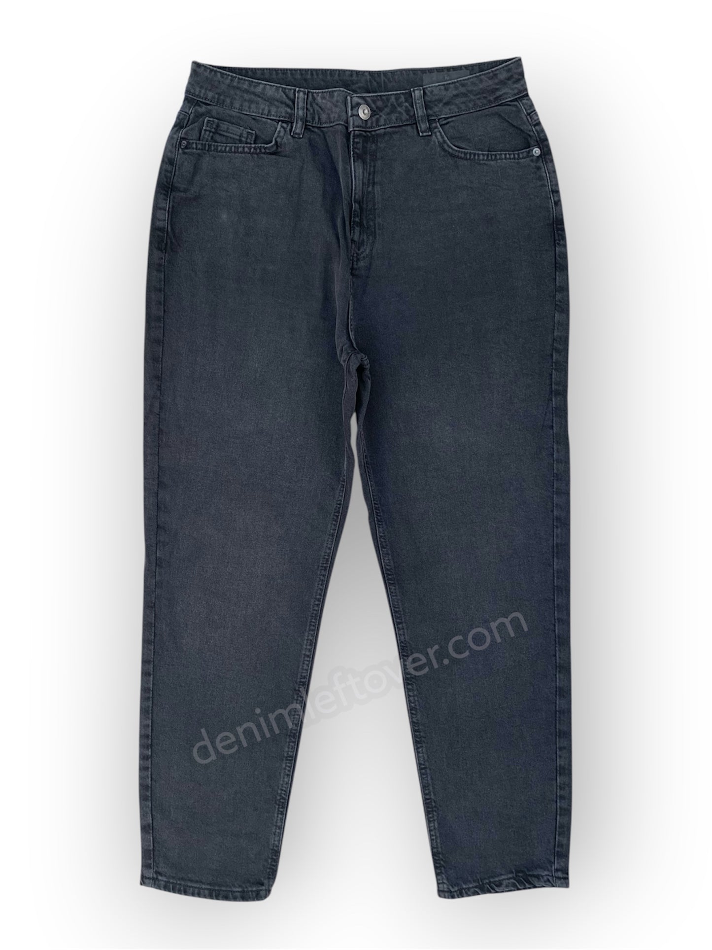 Women's Mom Fit Diamond Black Jean DLW385