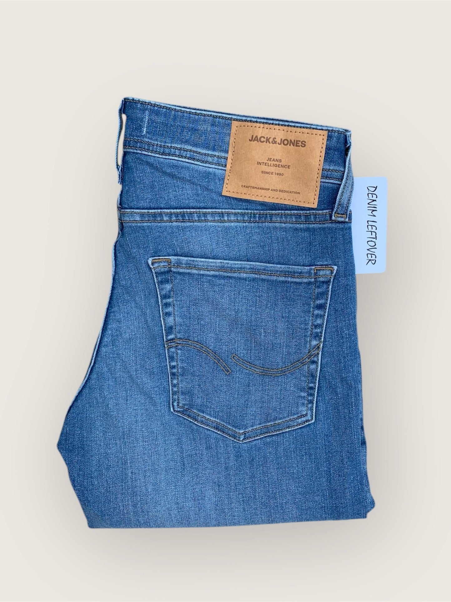 Men's Slim Fit Medium Blue Jean DL4340