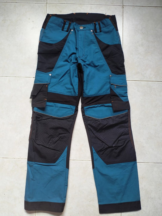 Stylish 8 Pockets Straight Fit Trouser DLT0387